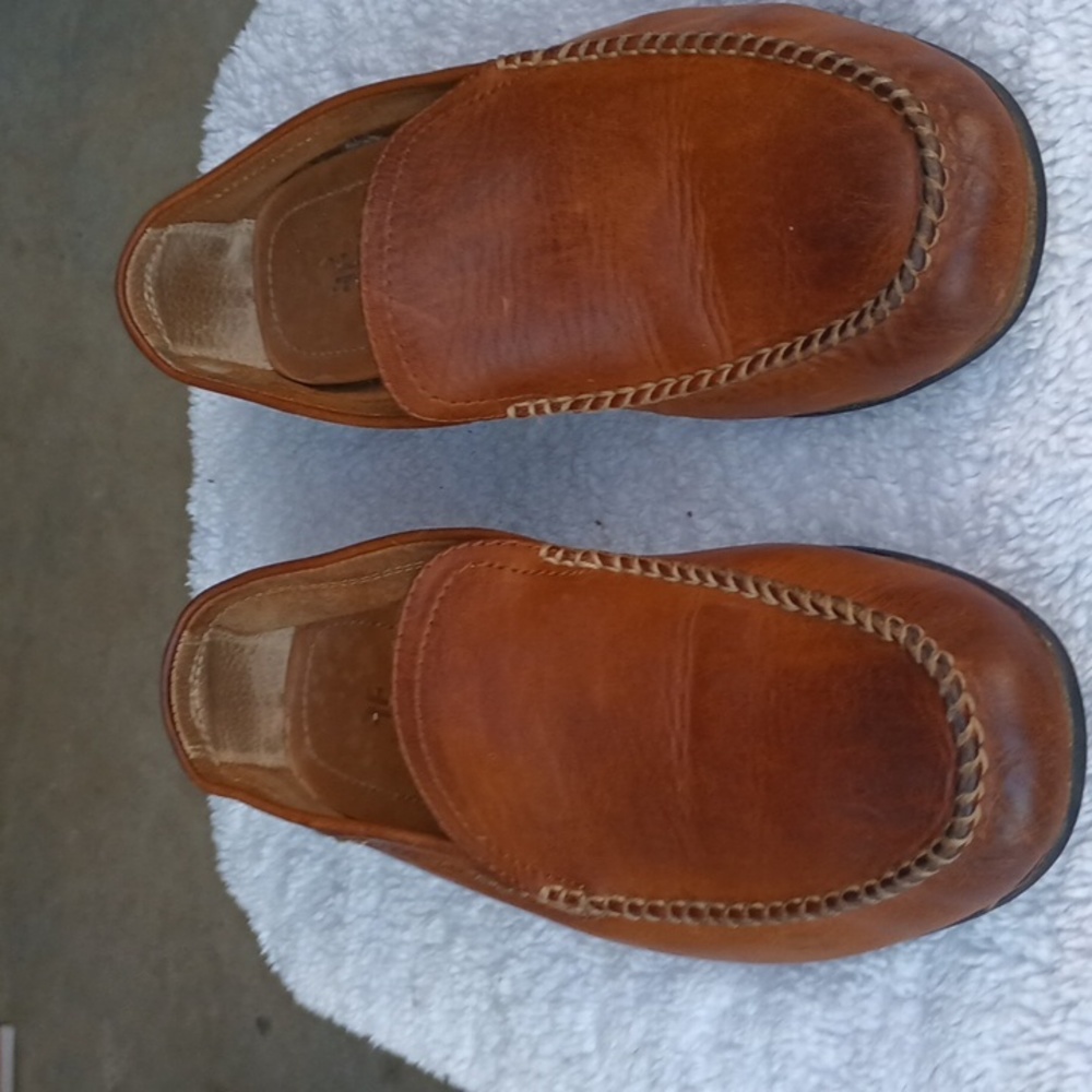 Men's slip-ons x24 n